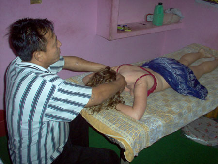 Tibetan massage 009