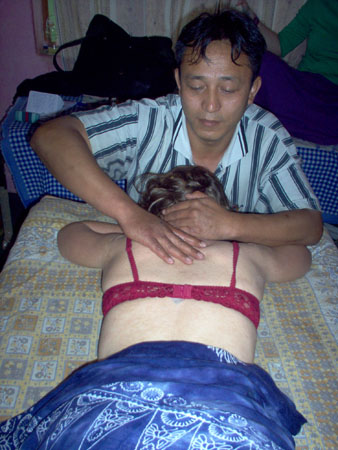 Tibetan massage 013