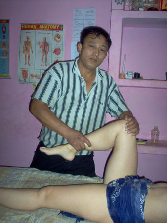 Tibetan massage 054